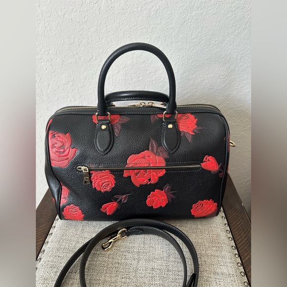 Coach Rowan Large Satchel Bag With Floral Print CCE27  Black/Red - Picture 4 of 13